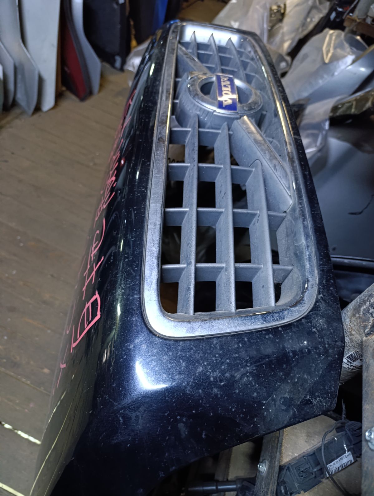 Капот на Volvo Xc90 CT Фото 7