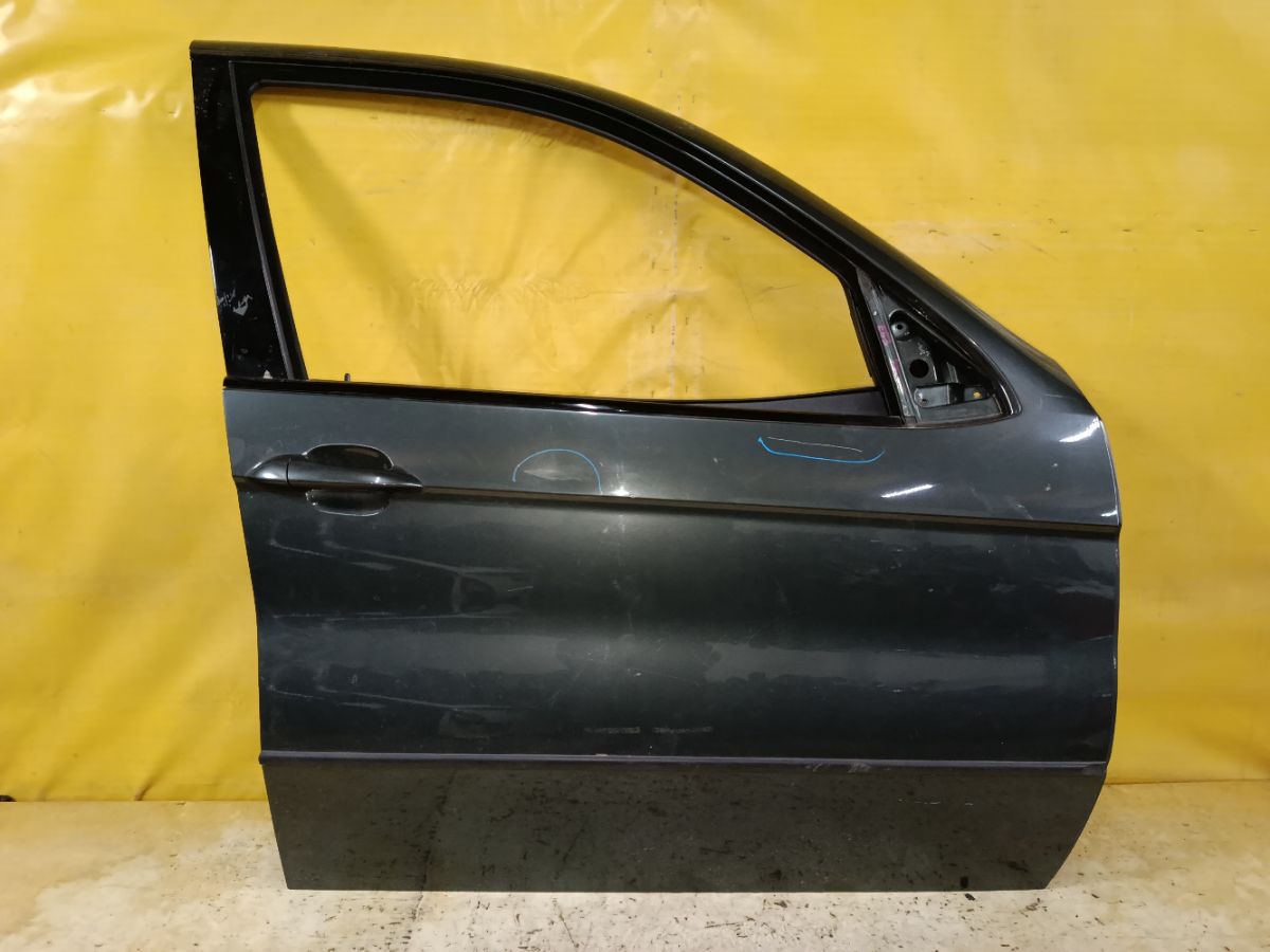 Дверь боковая на Bmw X5 E53 Фото 1