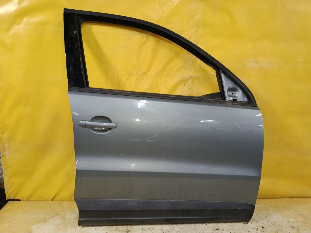 Дверь боковая на Volkswagen Tiguan 5N Фото 1