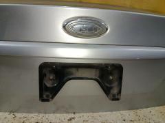 Крышка багажника на Ford Focus 2 Фото 6