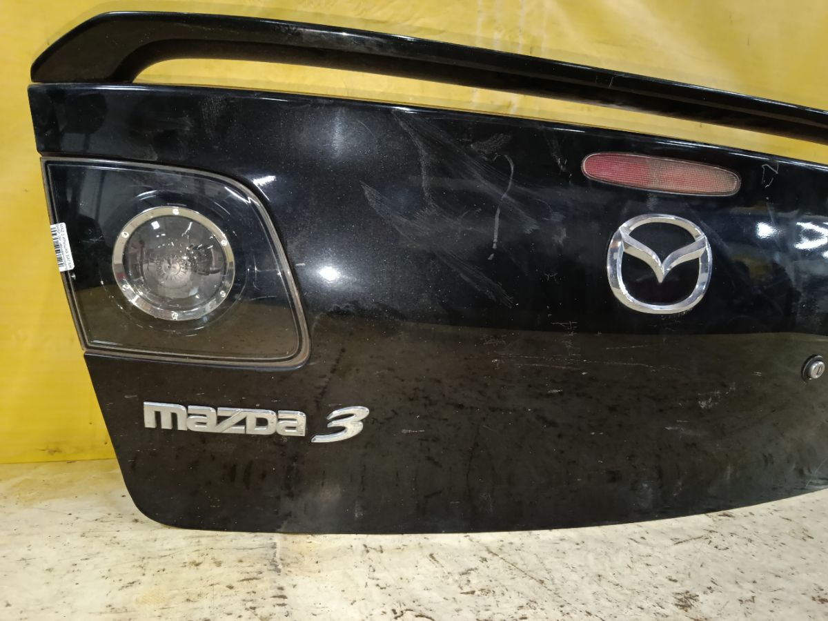 Крышка багажника на Mazda 3 BK5P Фото 6