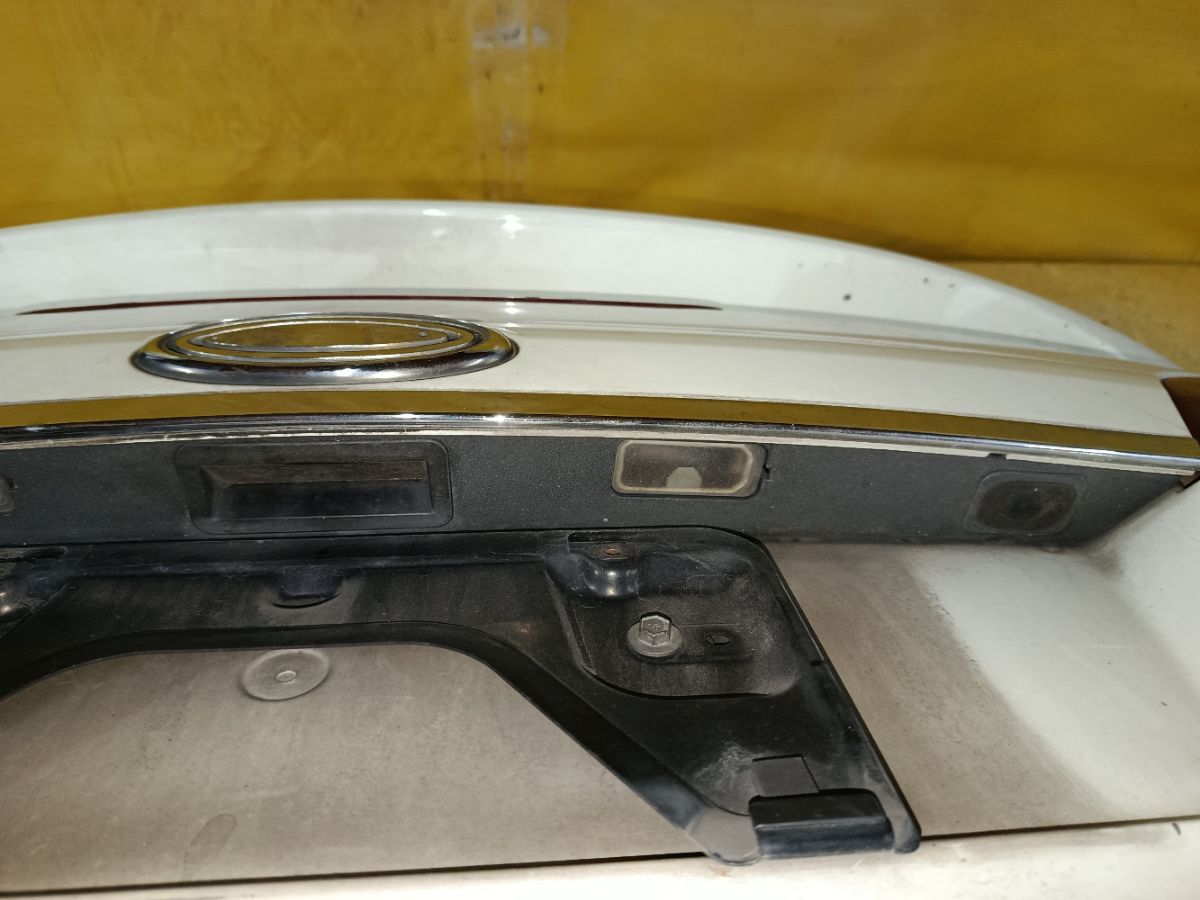 Крышка багажника на Ford Mondeo 4 Фото 10