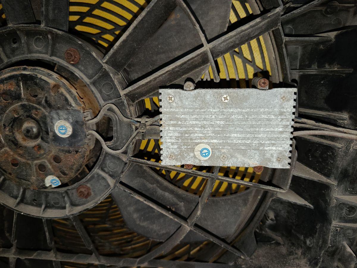 Вентилятор радиатора ДВС на Bmw X5 E53-FA51 M54 Фото 4