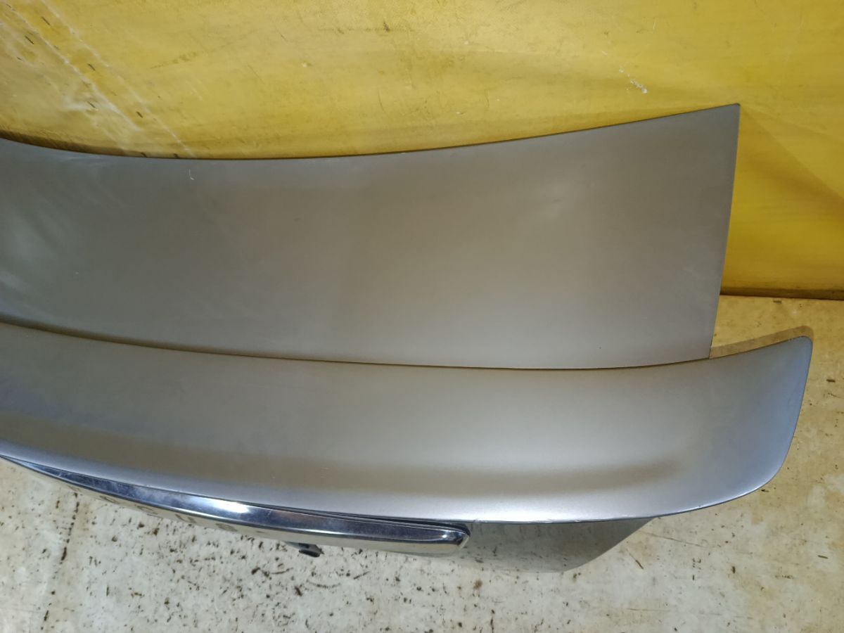 Крышка багажника на Ford Focus 2 Фото 3