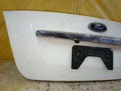 Крышка багажника на Ford Focus 2 Фото 5
