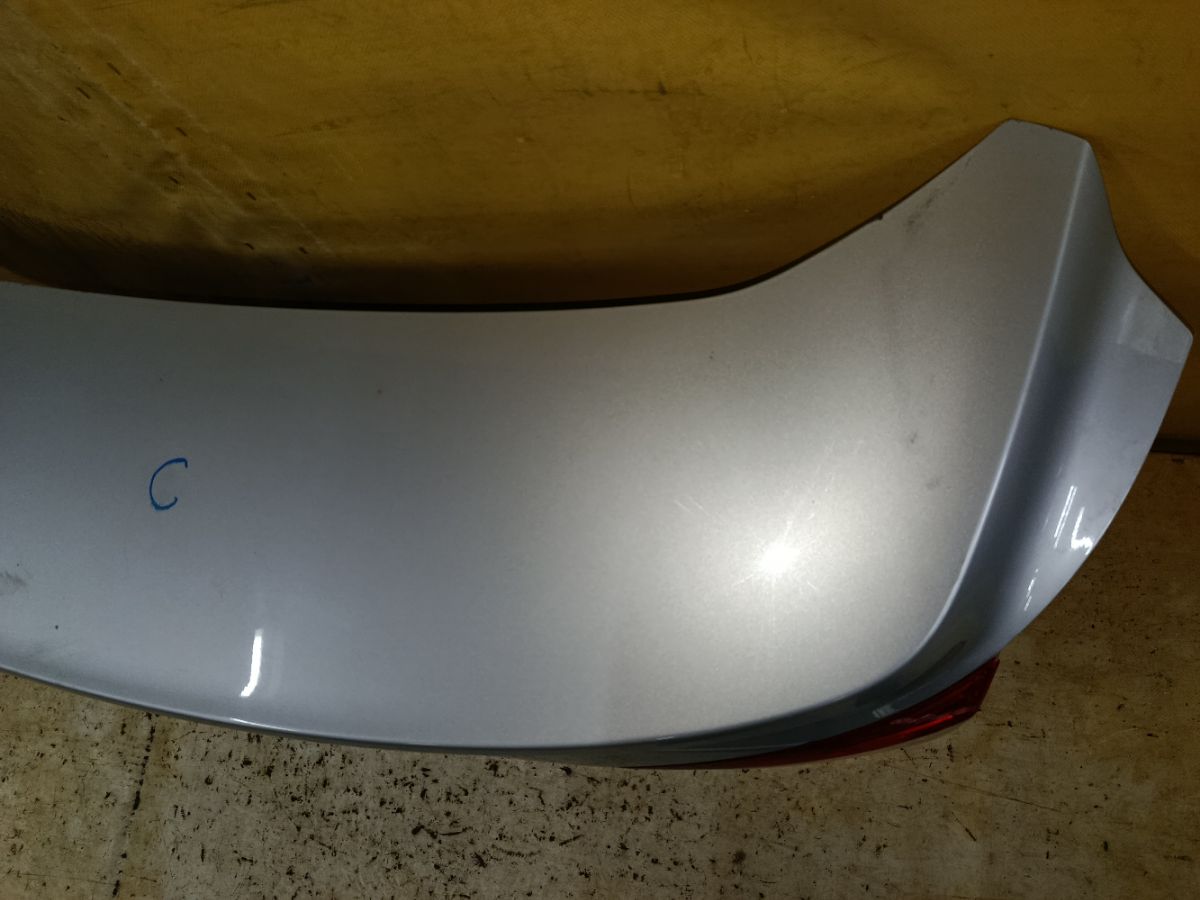 Крышка багажника на Ford Focus 3 Фото 3