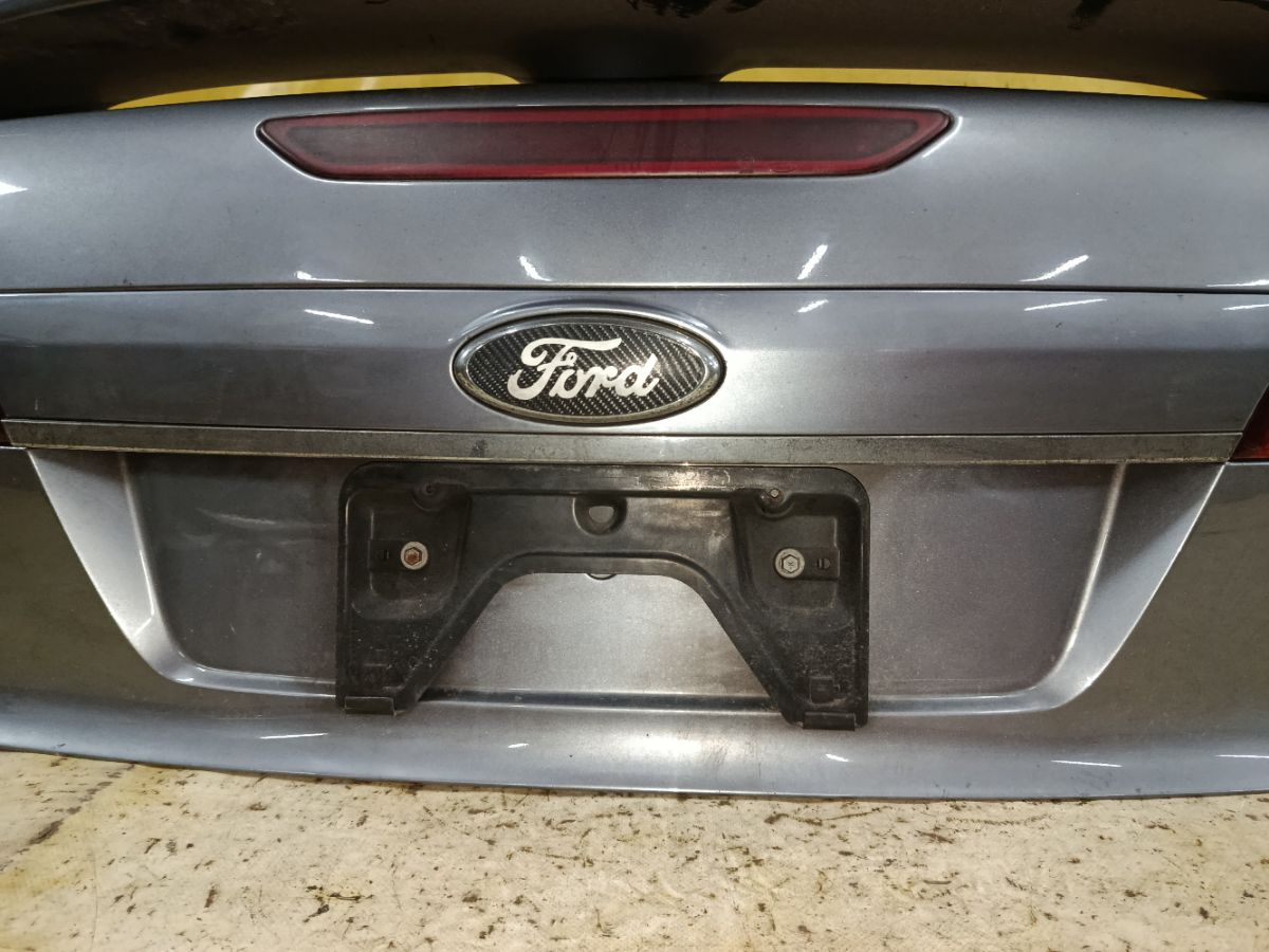 Крышка багажника на Ford Mondeo 4 Фото 7