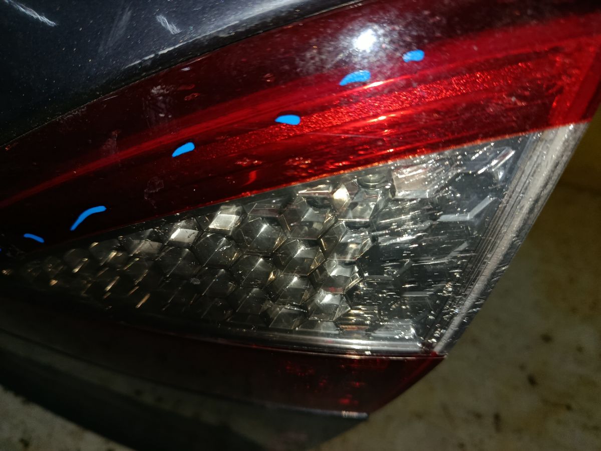 Крышка багажника на Ford Mondeo 4 Фото 12