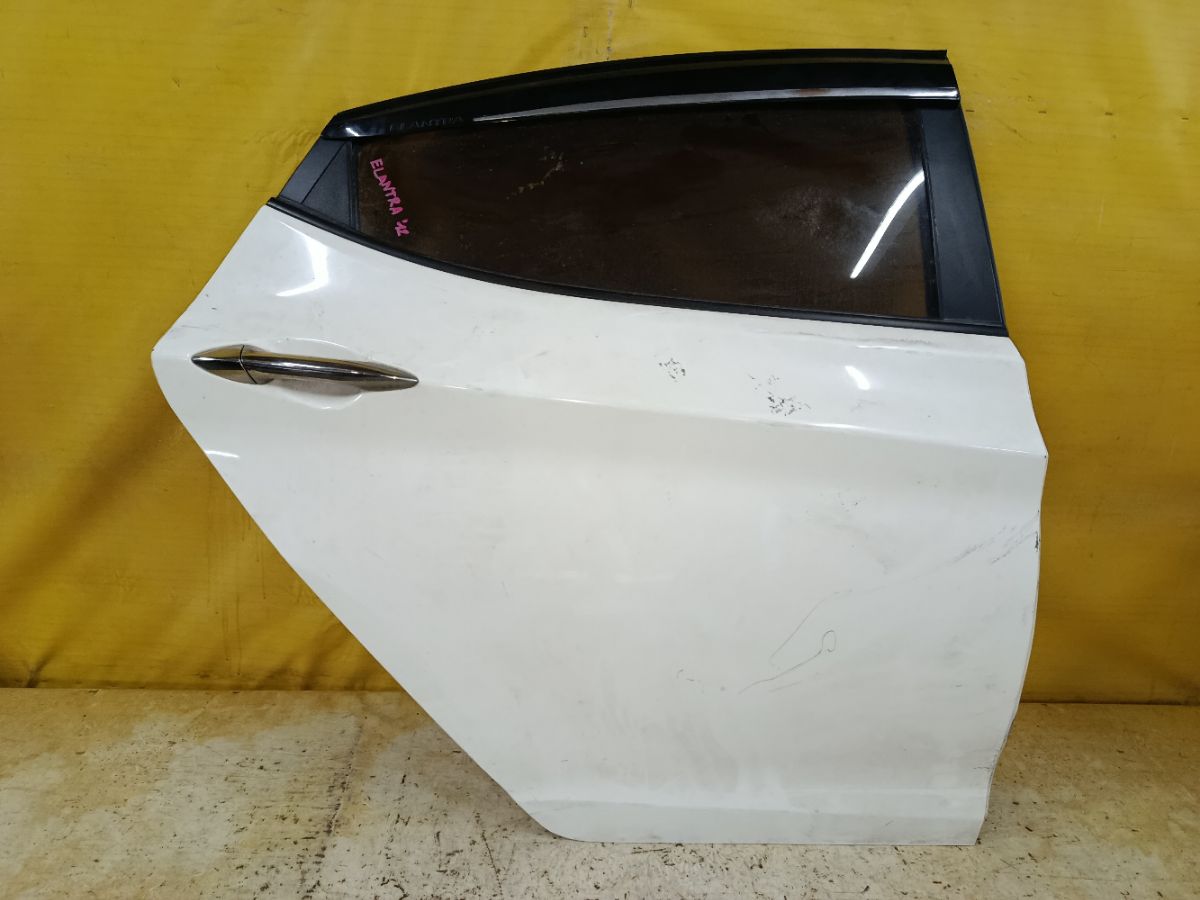 Дверь боковая на Hyundai Elantra MD Фото 1