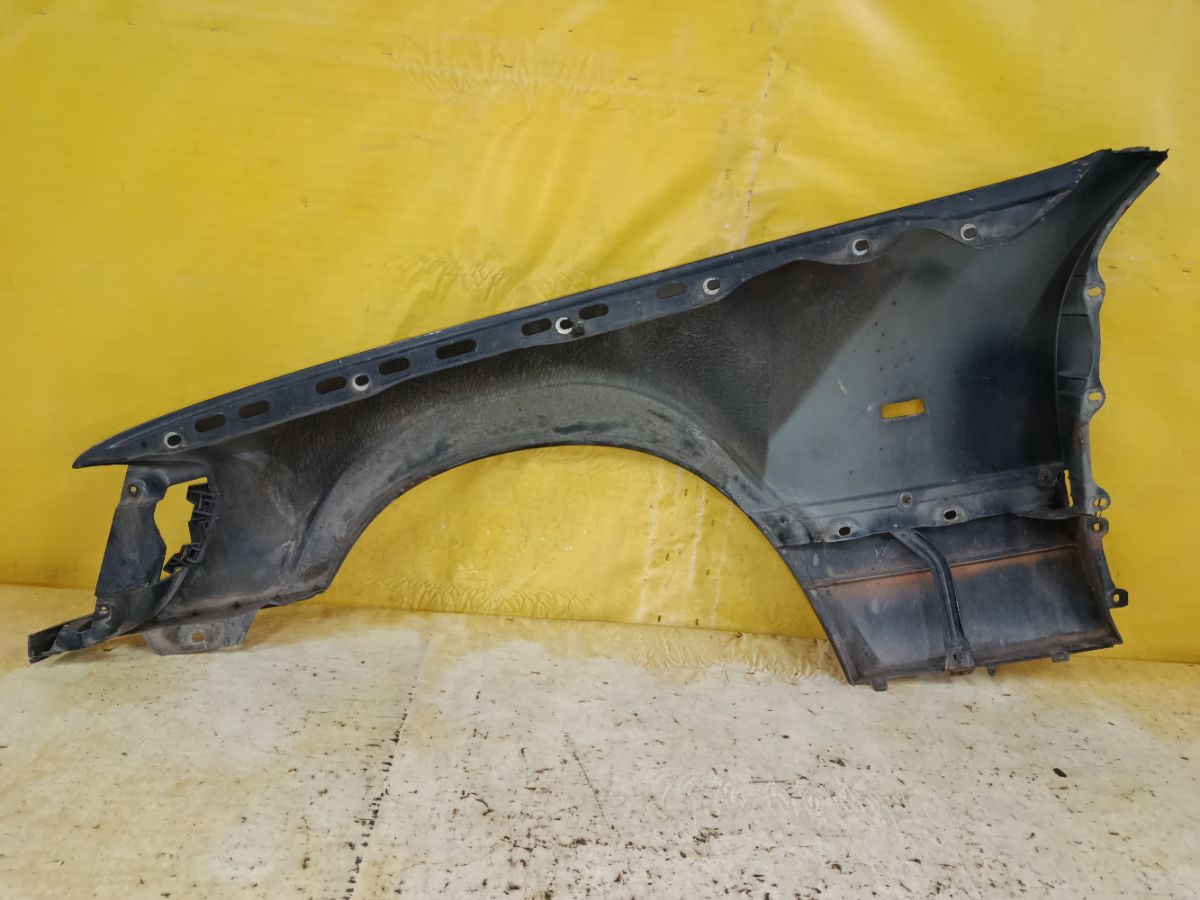 Крыло переднее на Mercedes-Benz S-Class W140 Фото 5