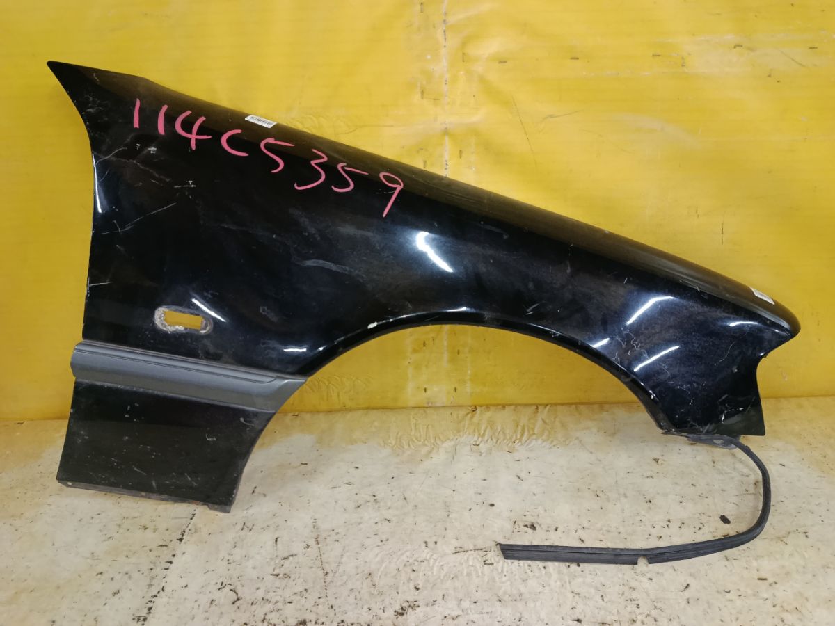 Крыло переднее на Mercedes-Benz C-Class W202 Фото 1