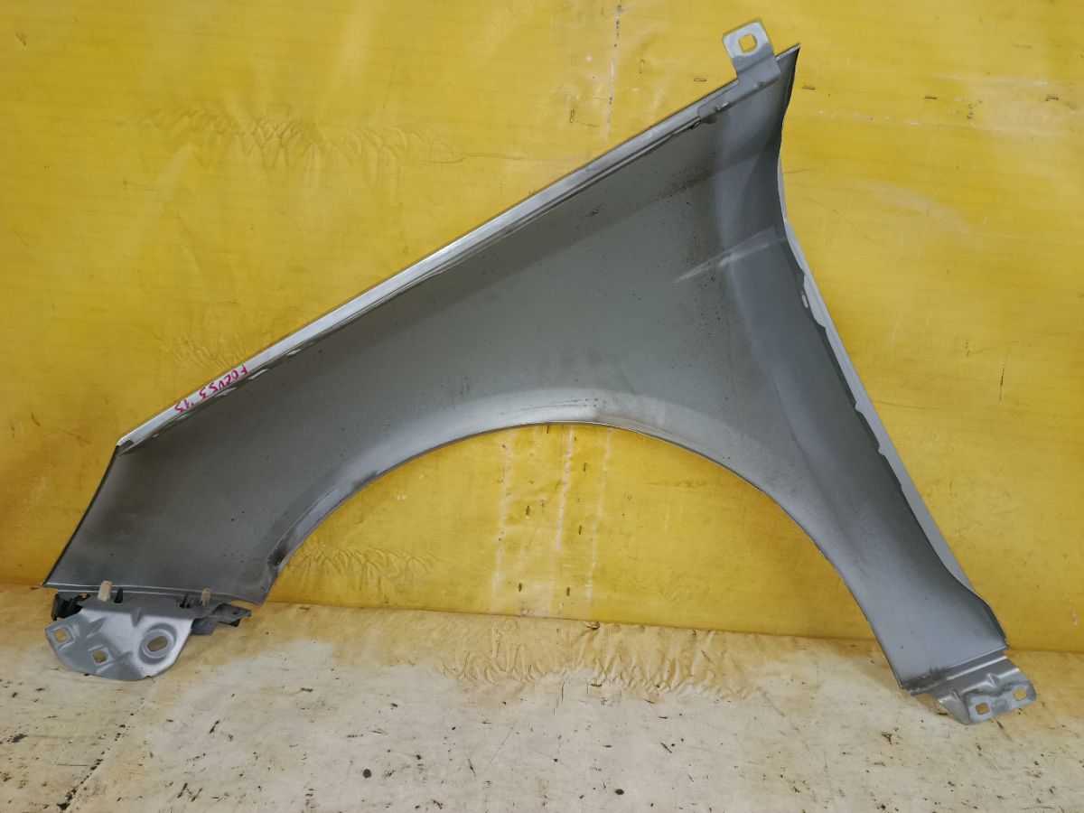 Крыло переднее на Ford Focus 3 Фото 6