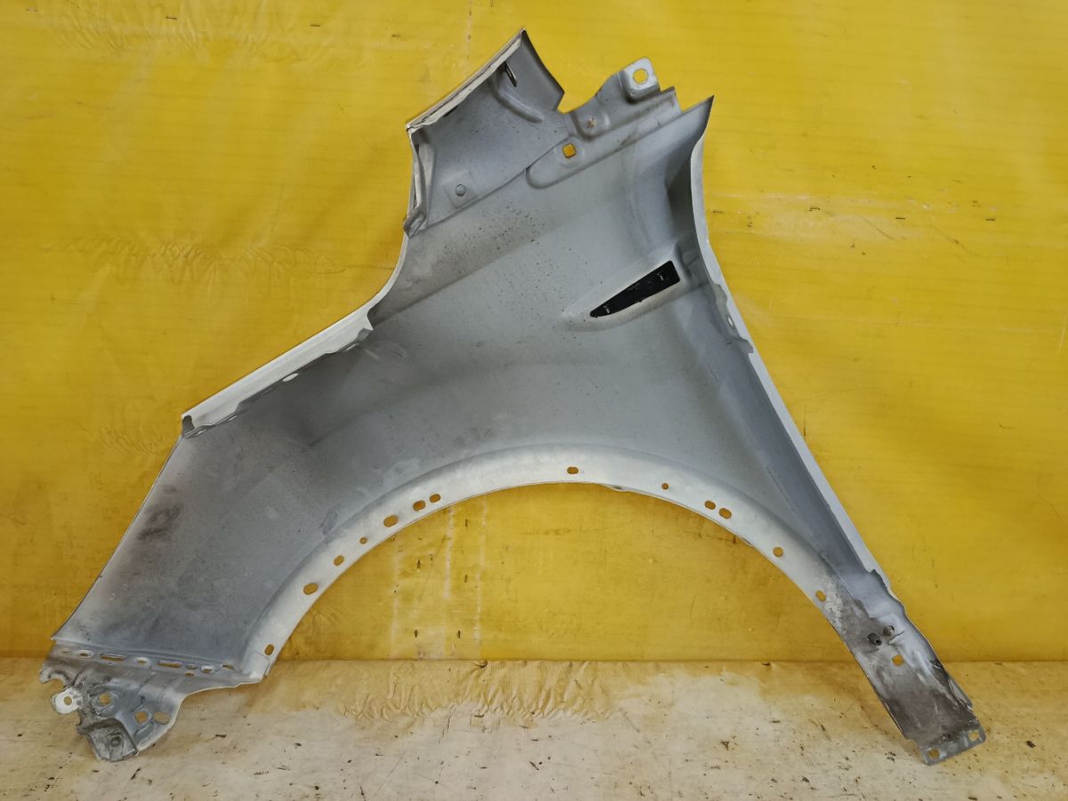 Крыло переднее на Ford Kuga Фото 5