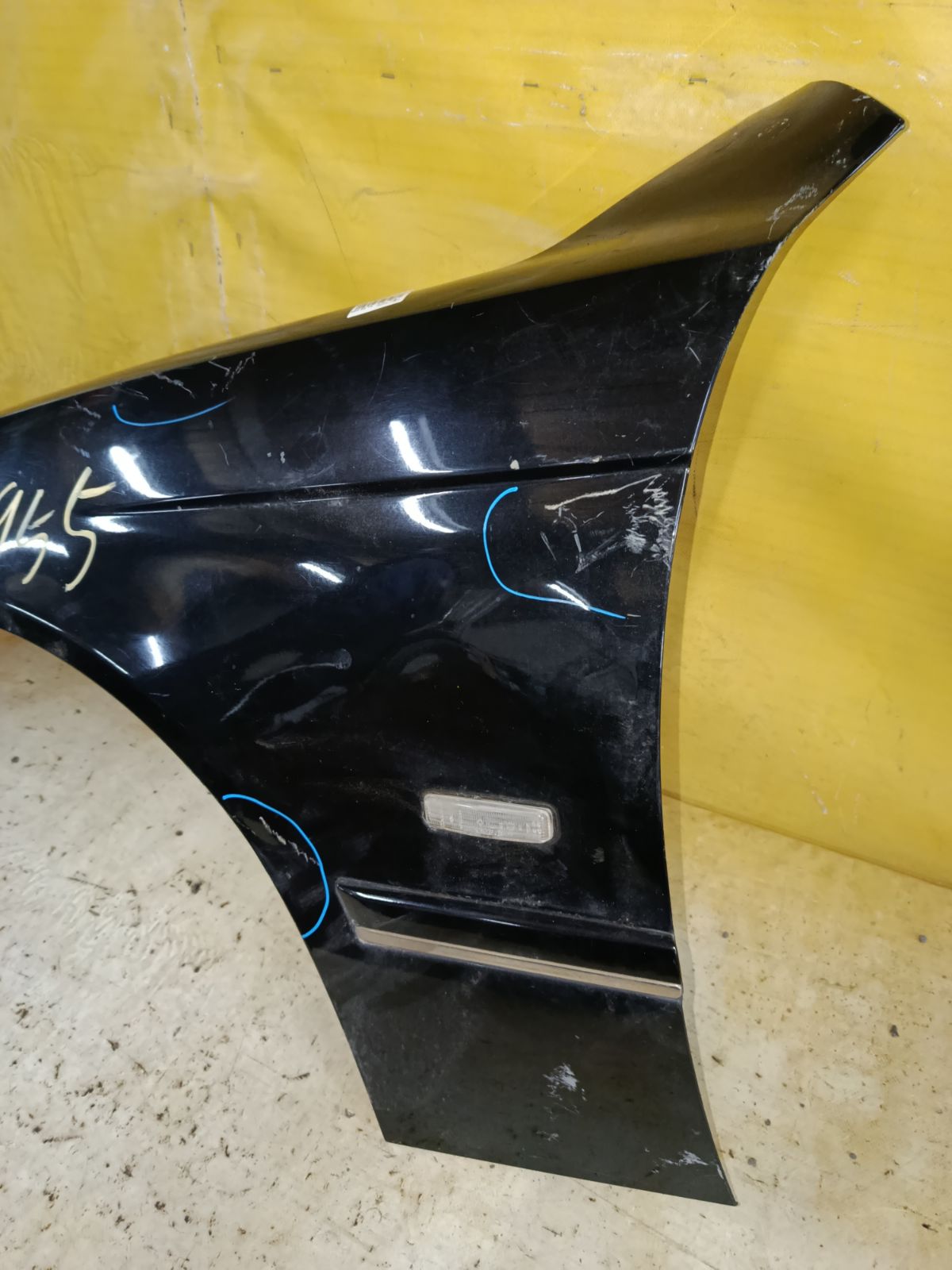 Крыло переднее на Bmw 5-Series E39 Фото 4