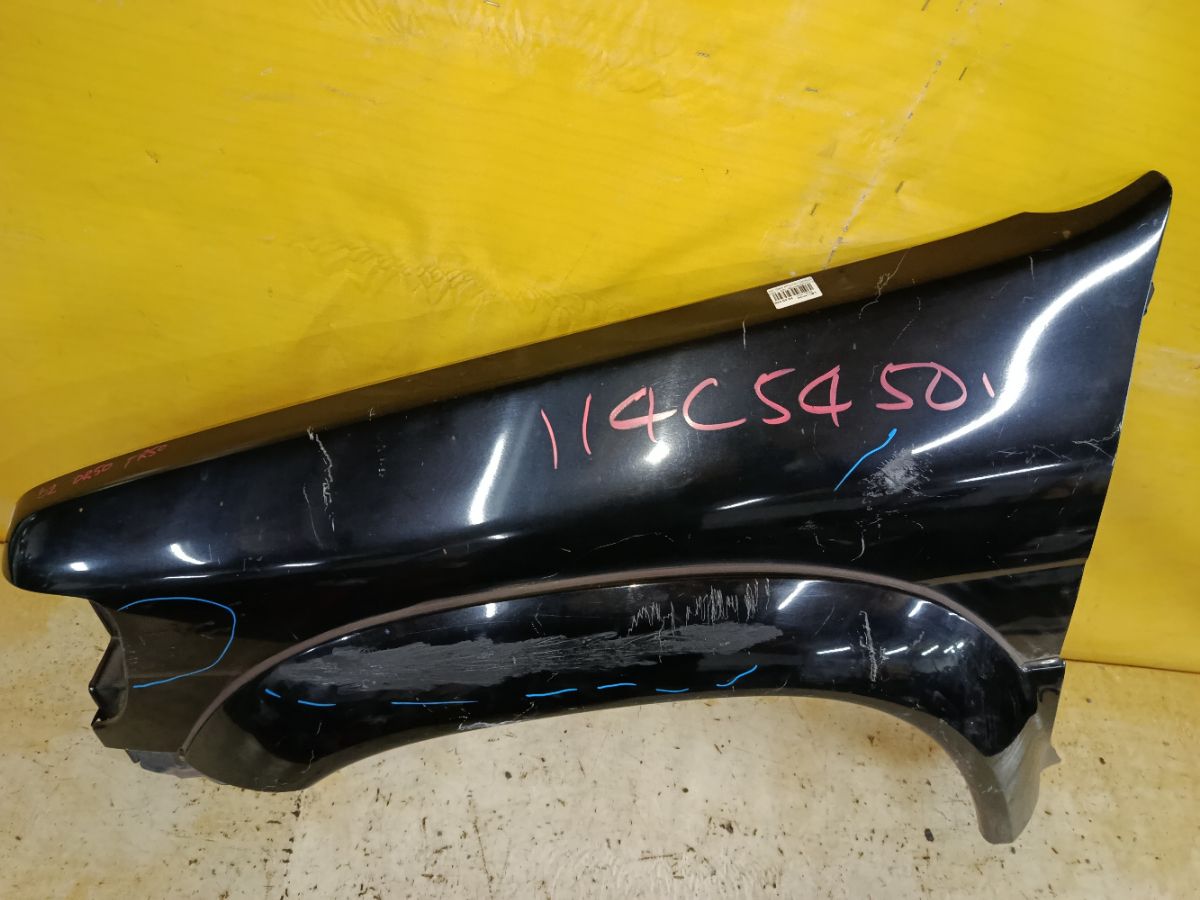 Крыло переднее на Infiniti Qx4 R50 Фото 7