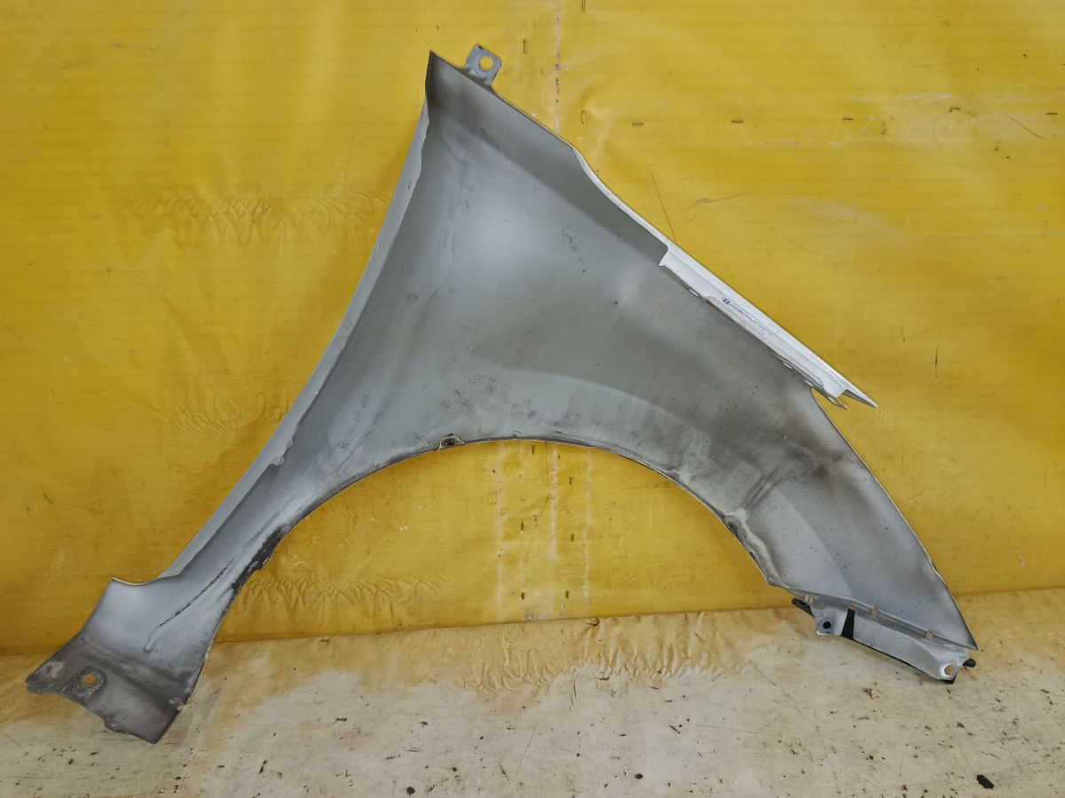 Крыло переднее на Hyundai Elantra MD Фото 5