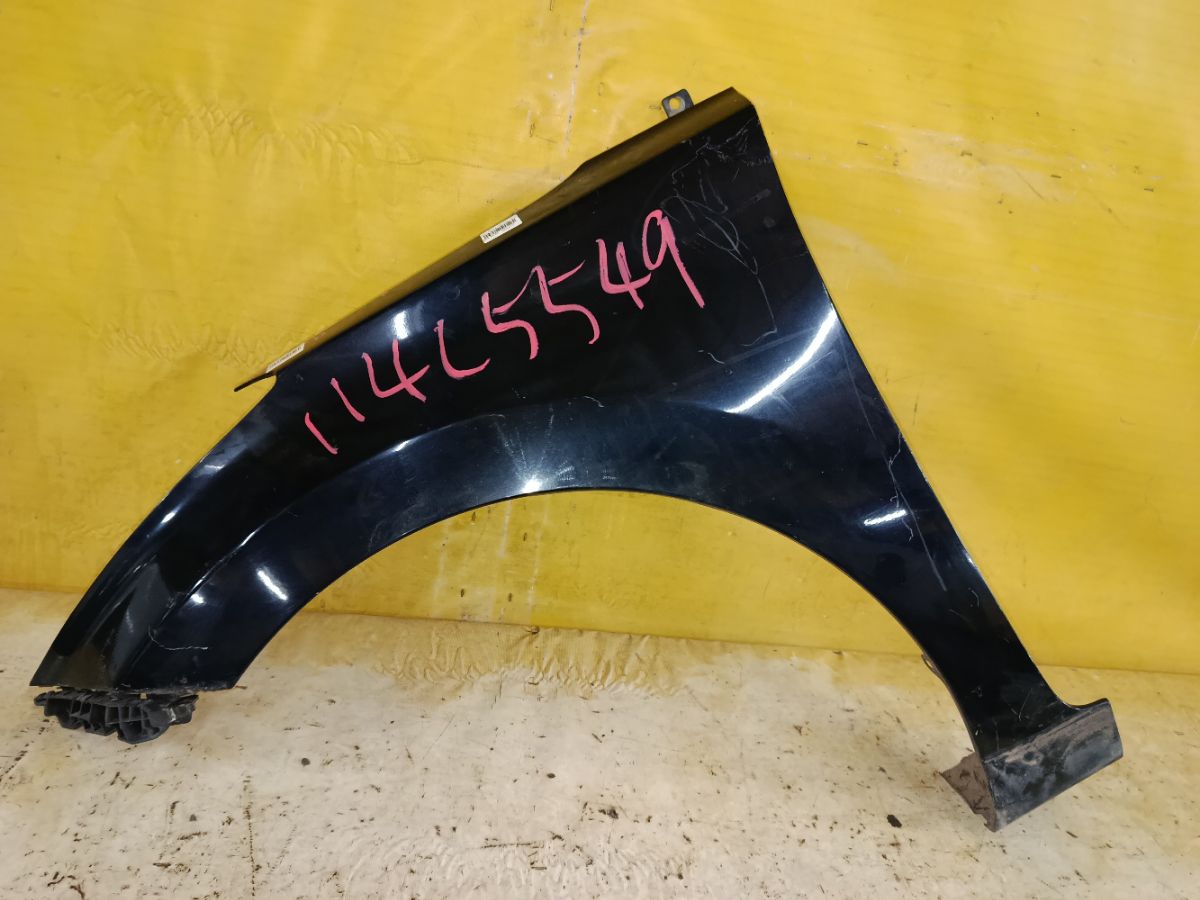 Крыло переднее на Hyundai Elantra MD Фото 1