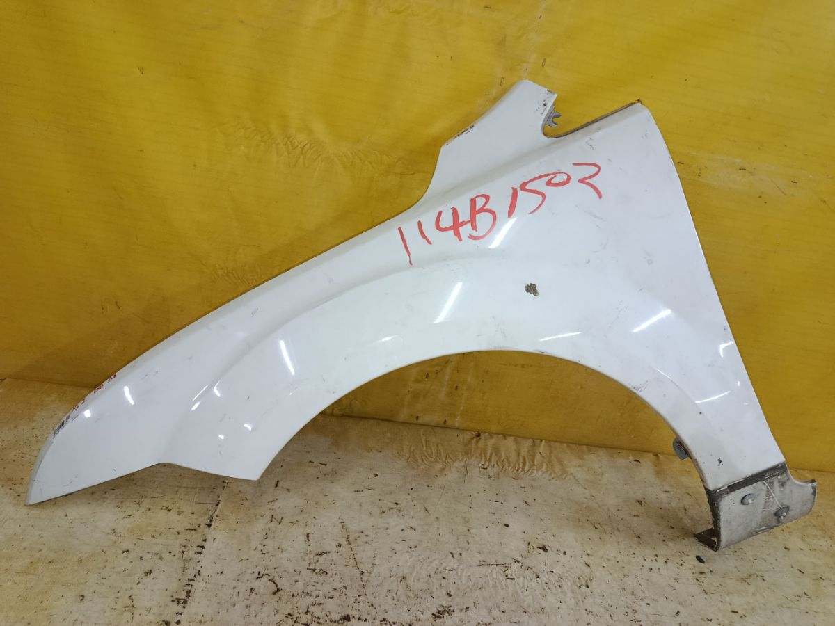 Крыло переднее на Ford Focus 2 Фото 1