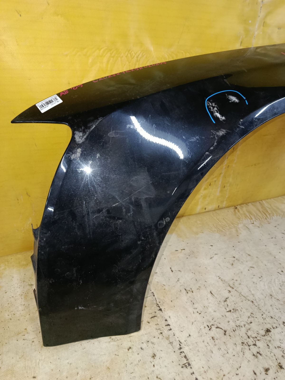 Крыло переднее на Audi A8 4E Фото 2