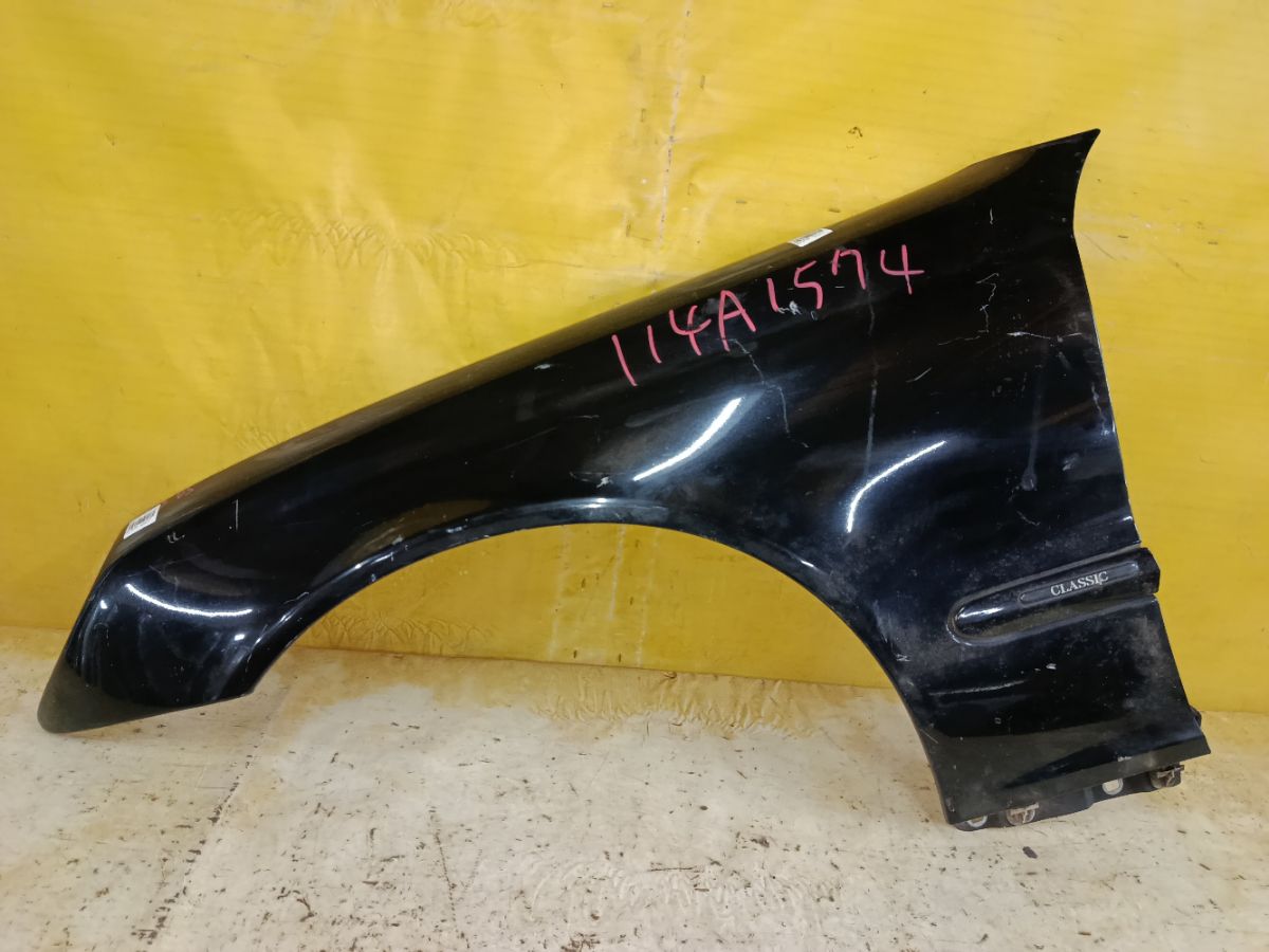 Крыло переднее на Mercedes-Benz C-Class W203 Фото 1