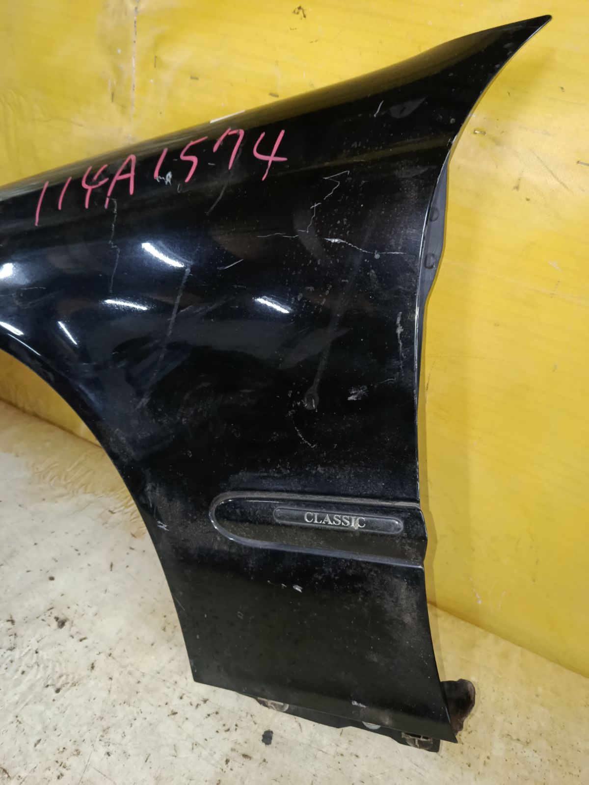 Крыло переднее на Mercedes-Benz C-Class W203 Фото 3