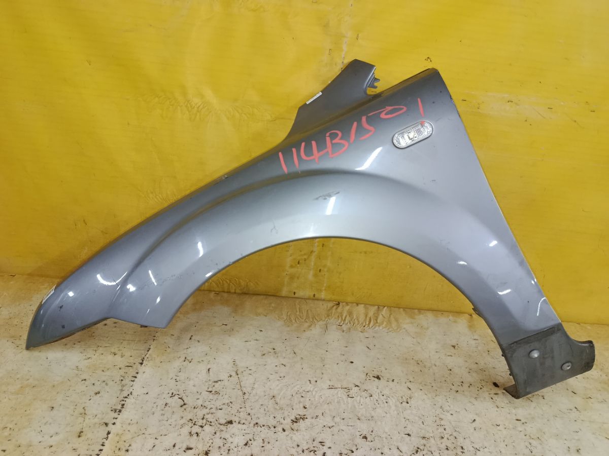 Крыло переднее на Ford Focus 2 Фото 1