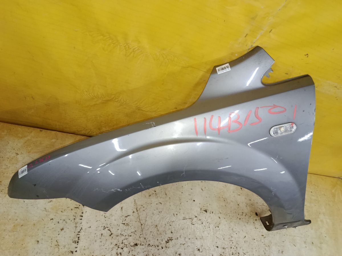 Крыло переднее на Ford Focus 2 Фото 4