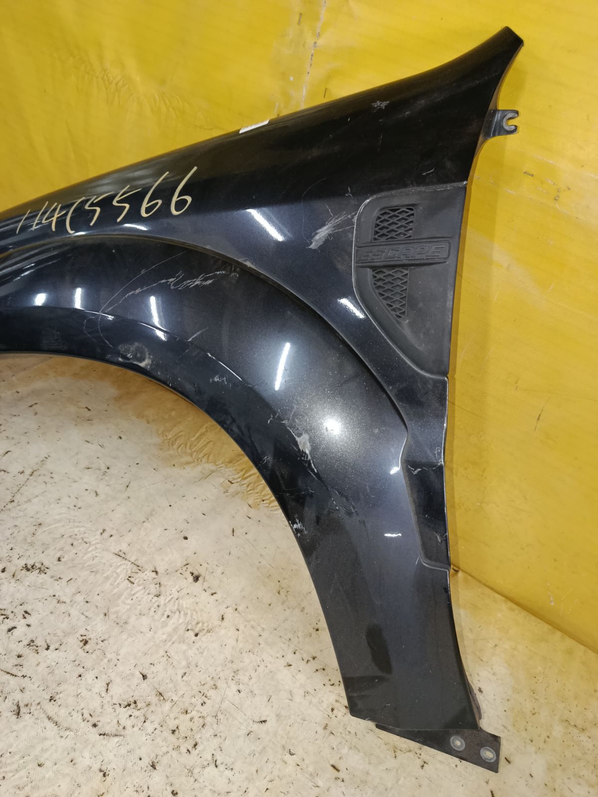 Крыло переднее на Ford Escape LFAL3P Фото 3