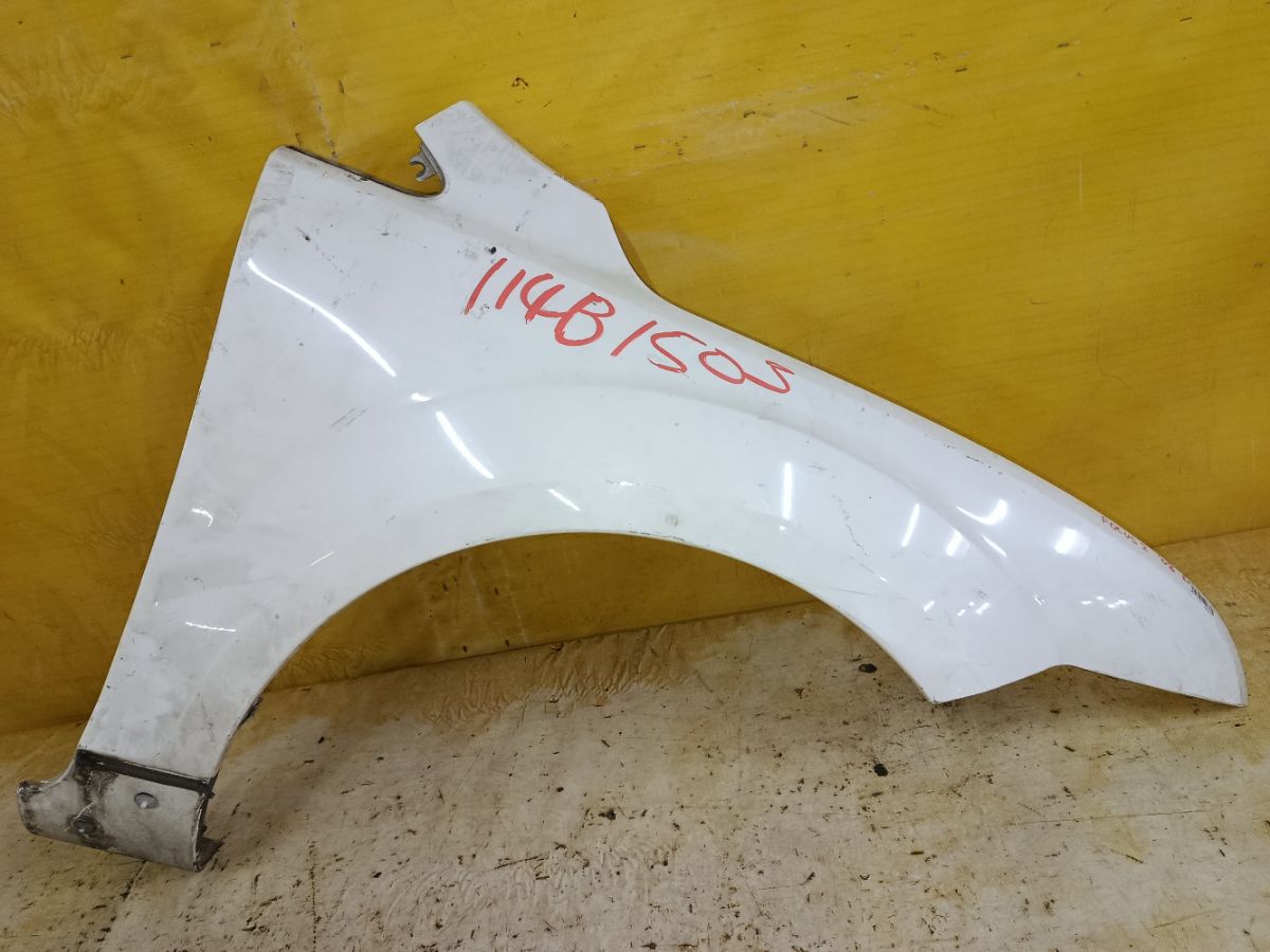 Крыло переднее на Ford Focus 2 Фото 1