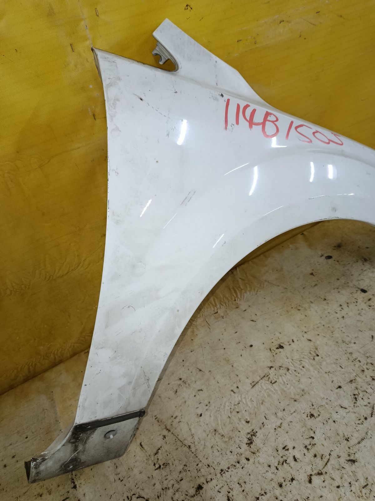 Крыло переднее на Ford Focus 2 Фото 3