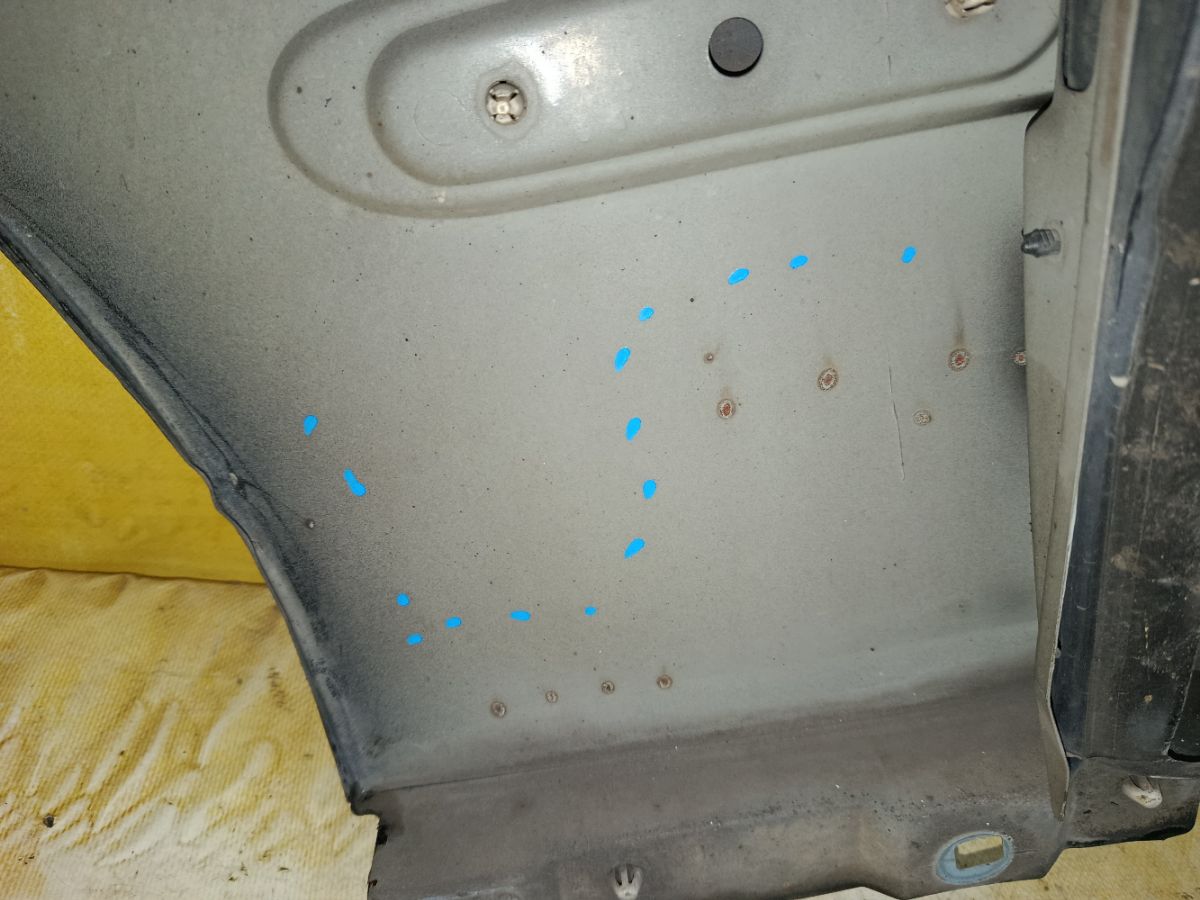 Крыло переднее на Mercedes-Benz C-Class W203 Фото 7