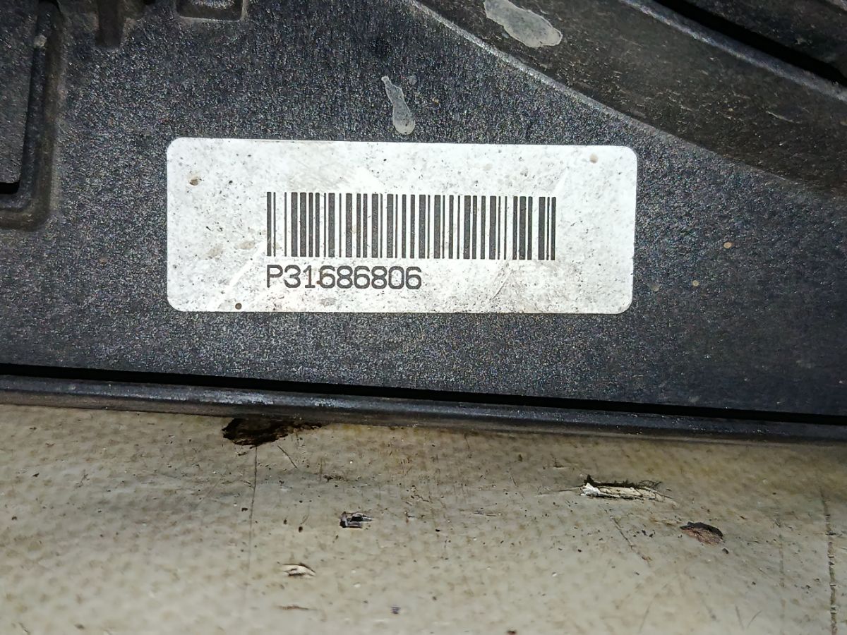 Вентилятор радиатора ДВС 6G91-8C607-MG, 31686806 на Volvo S60 FS B4164T Фото 2