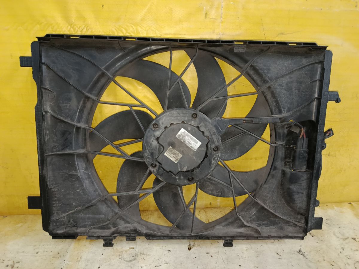 Вентилятор радиатора ДВС A2045000293, A2045400788 на Mercedes-Benz C-Class W204.054 272.947 Фото 4