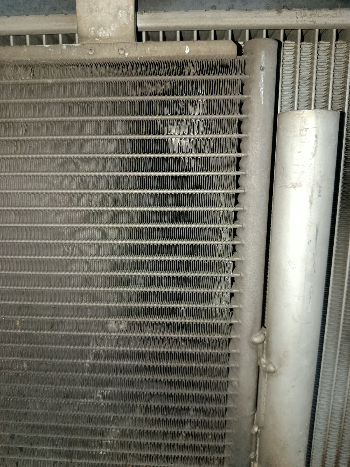 Радиатор ДВС на Suzuki Sx4 YA21S M16A Фото 2