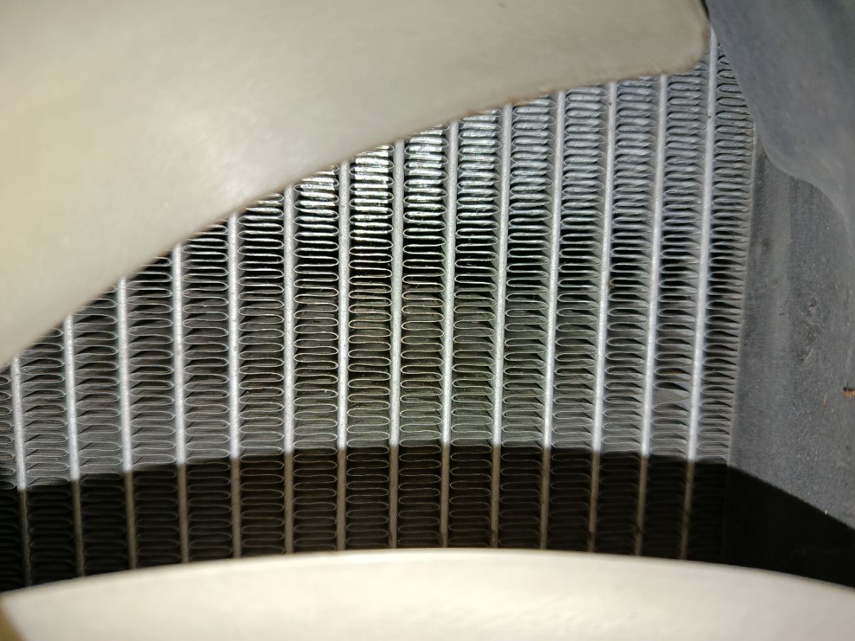 Радиатор ДВС на Suzuki Sx4 YA21S M16A Фото 4