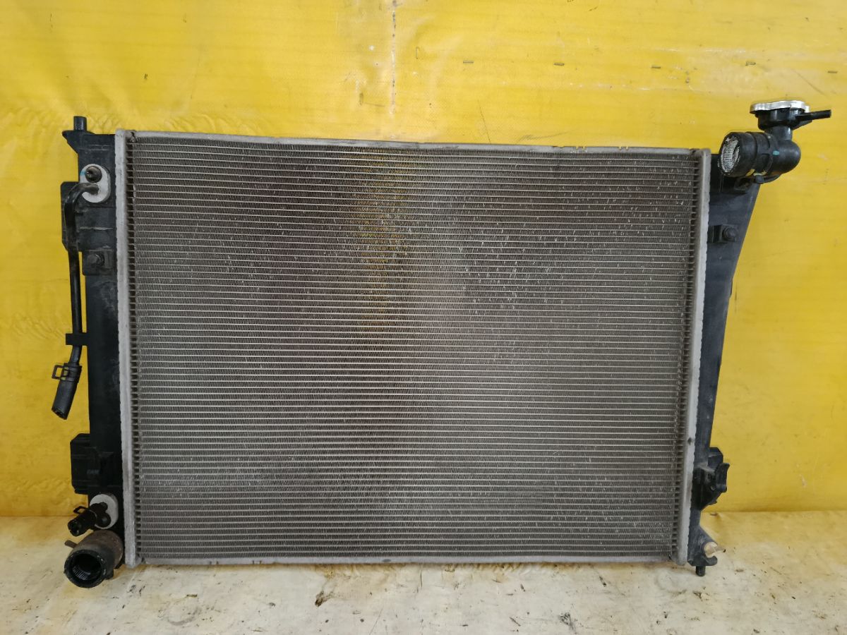 Радиатор ДВС на Hyundai Sonata YF G4KE Фото 2