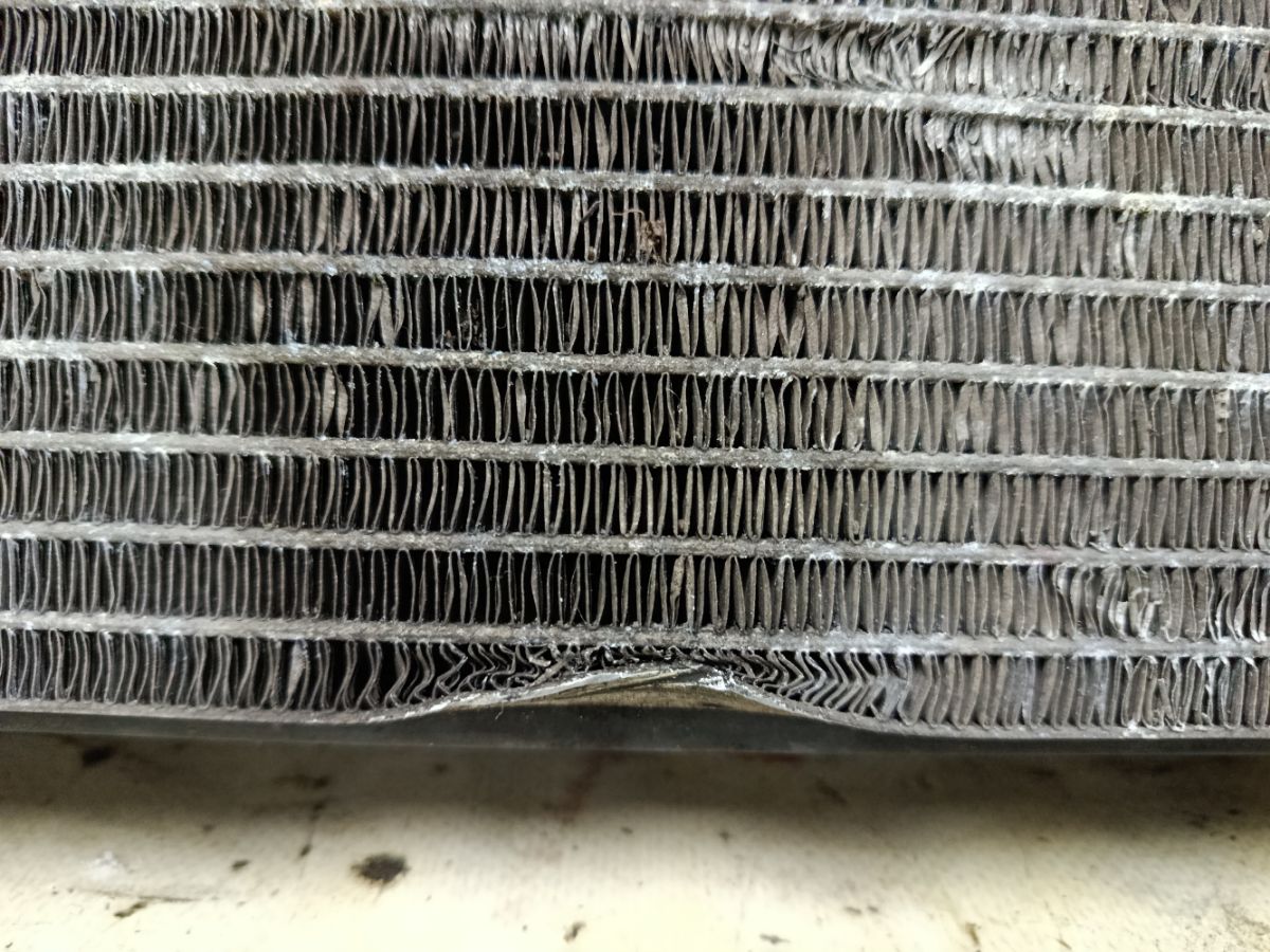 Радиатор ДВС 2205002403, A2205002904, A2205000193 на Mercedes-Benz S-Class W220.065 112.944 Фото 2