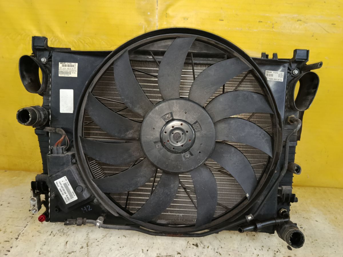 Радиатор ДВС 2205002403, A2205002904, A2205000193 на Mercedes-Benz S-Class W220.065 112.944 Фото 3