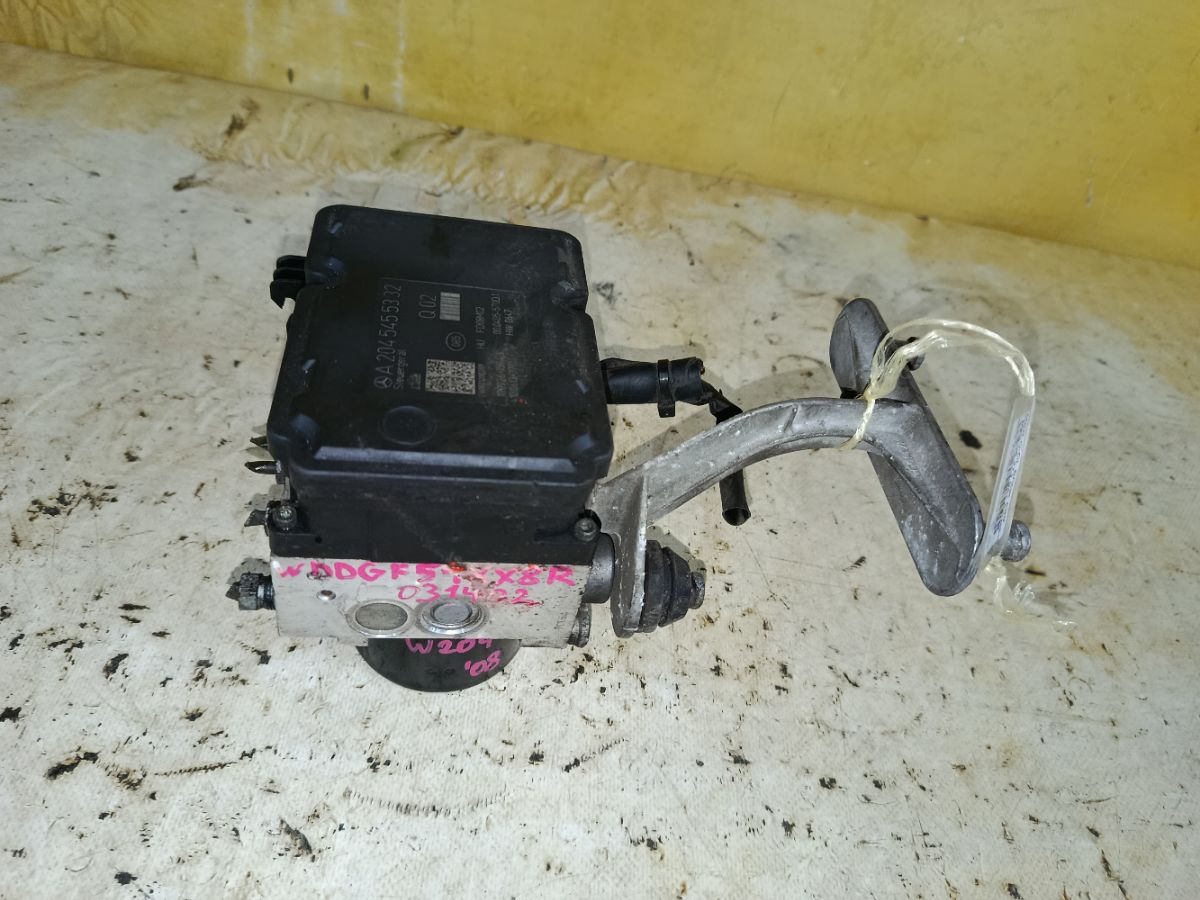 Блок ABS A2045455332, A2044312412 на Mercedes-Benz C-Class W204.054 272.947 Фото 1