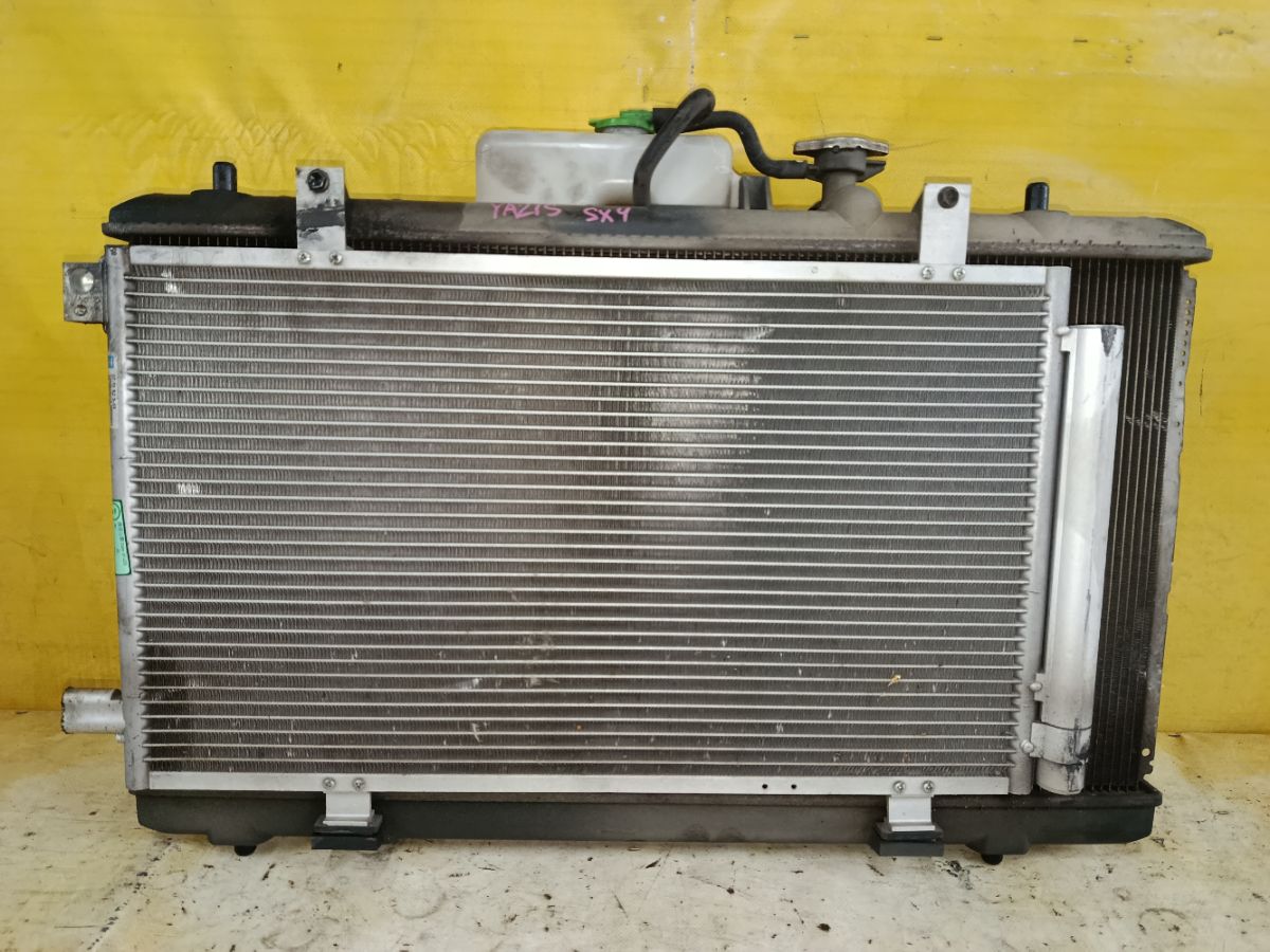 Радиатор ДВС на Suzuki Sx4 YA21S M16A Фото 1