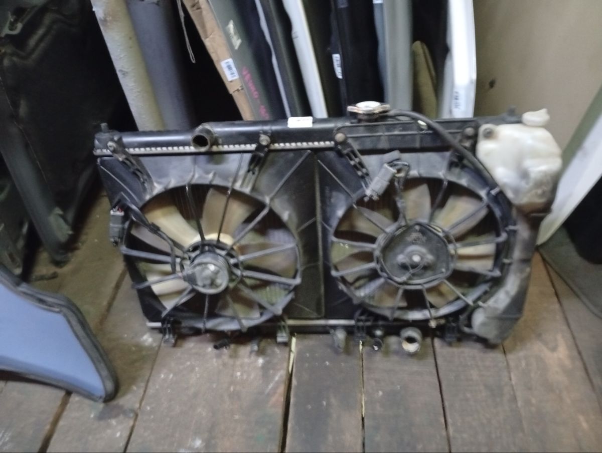 Радиатор ДВС 19010-PNB-901, 19010-PNB-9011M, 19010-PPA-A51, 19010PNLG51, 19010PPAA01, 19010PPAA02, 19010PPAA52, 19010PPLA51, 19010PZDA01, 19010PZDA51, 19010PZDJ51, 68106, FX-036-2722, FX-036-2722A, ST-HD00044, TD-036-2722, TD-036-2722A, TD-036-7053 на Honda Cr-V RD5 K20A Фото 7