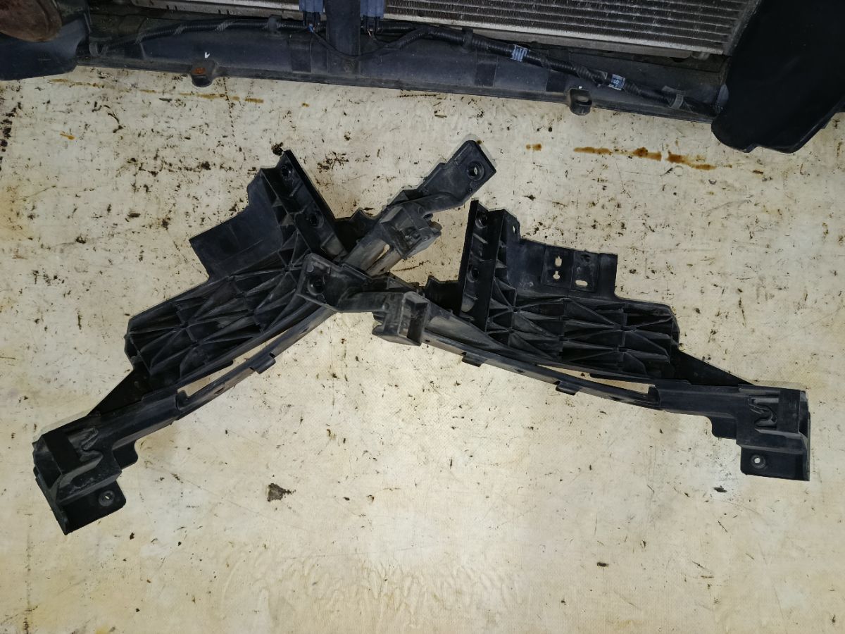 Телевизор на Hyundai Elantra MD G4NB Фото 5