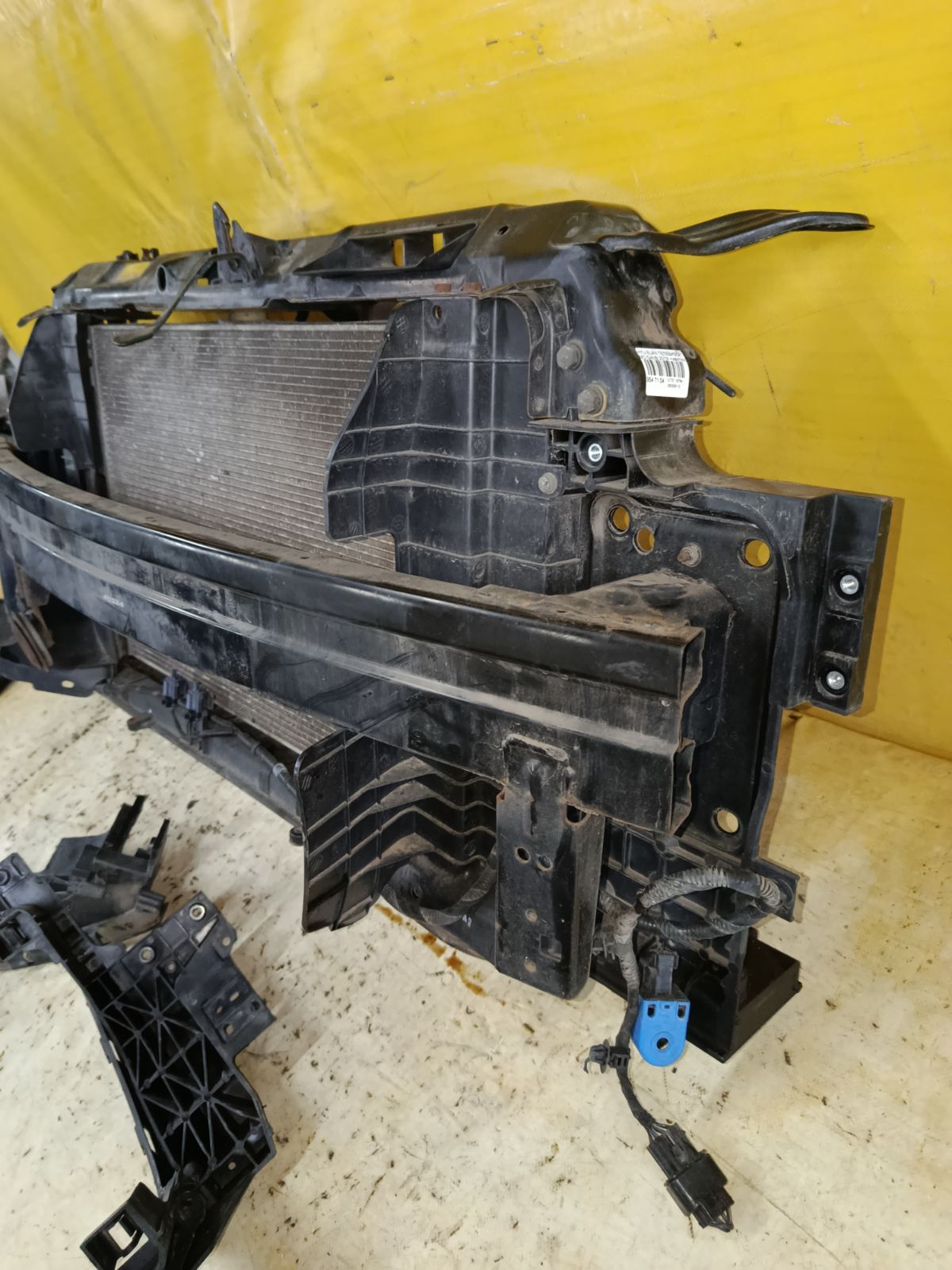 Телевизор на Hyundai Elantra MD G4NB Фото 7