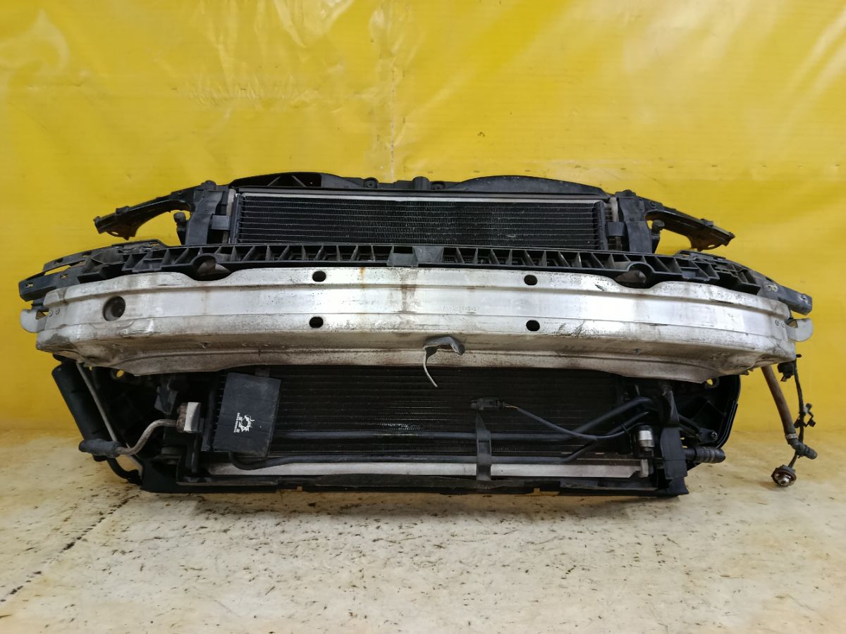 Телевизор на Audi A4 8E BBJ Фото 3