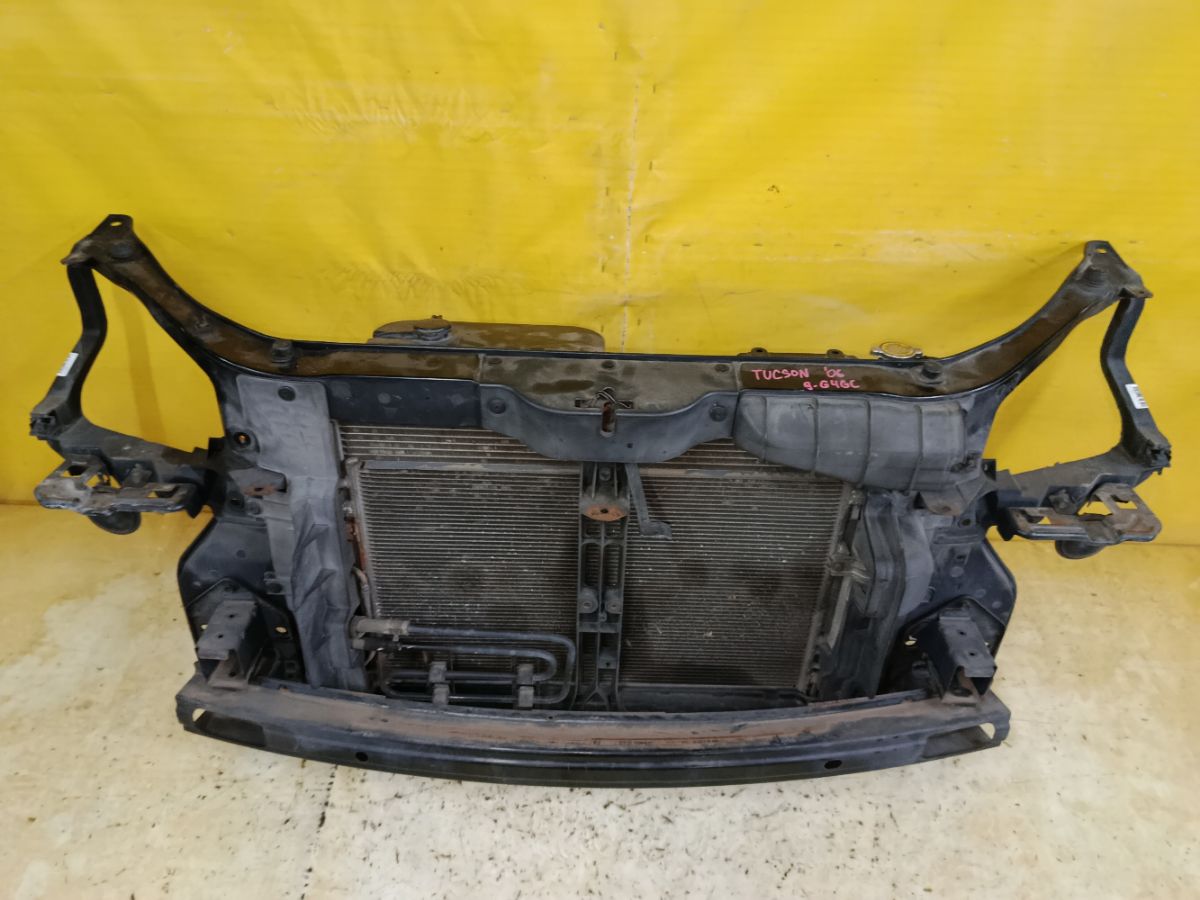 Телевизор на Hyundai Tucson 1 JM G4GC Фото 2