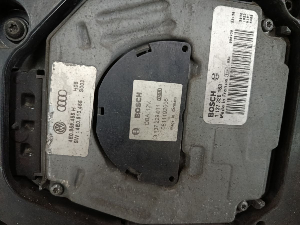 Телевизор на Audi A8 4E BPK Фото 12