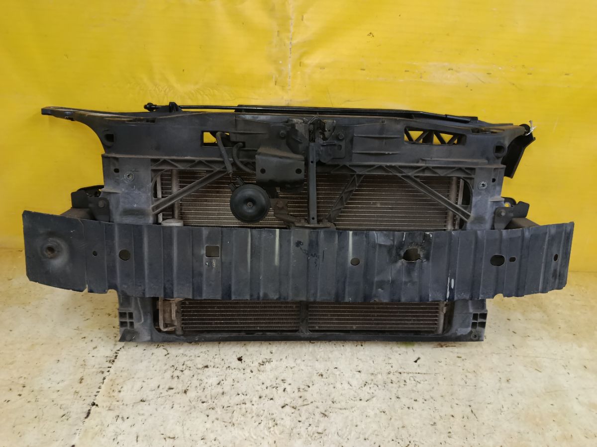 Телевизор на Mazda 3 BK5P ZY-VE Фото 1