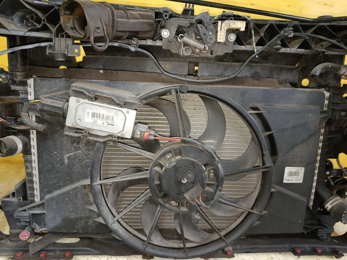 Телевизор на Ford Focus 3 PNDA Фото 9