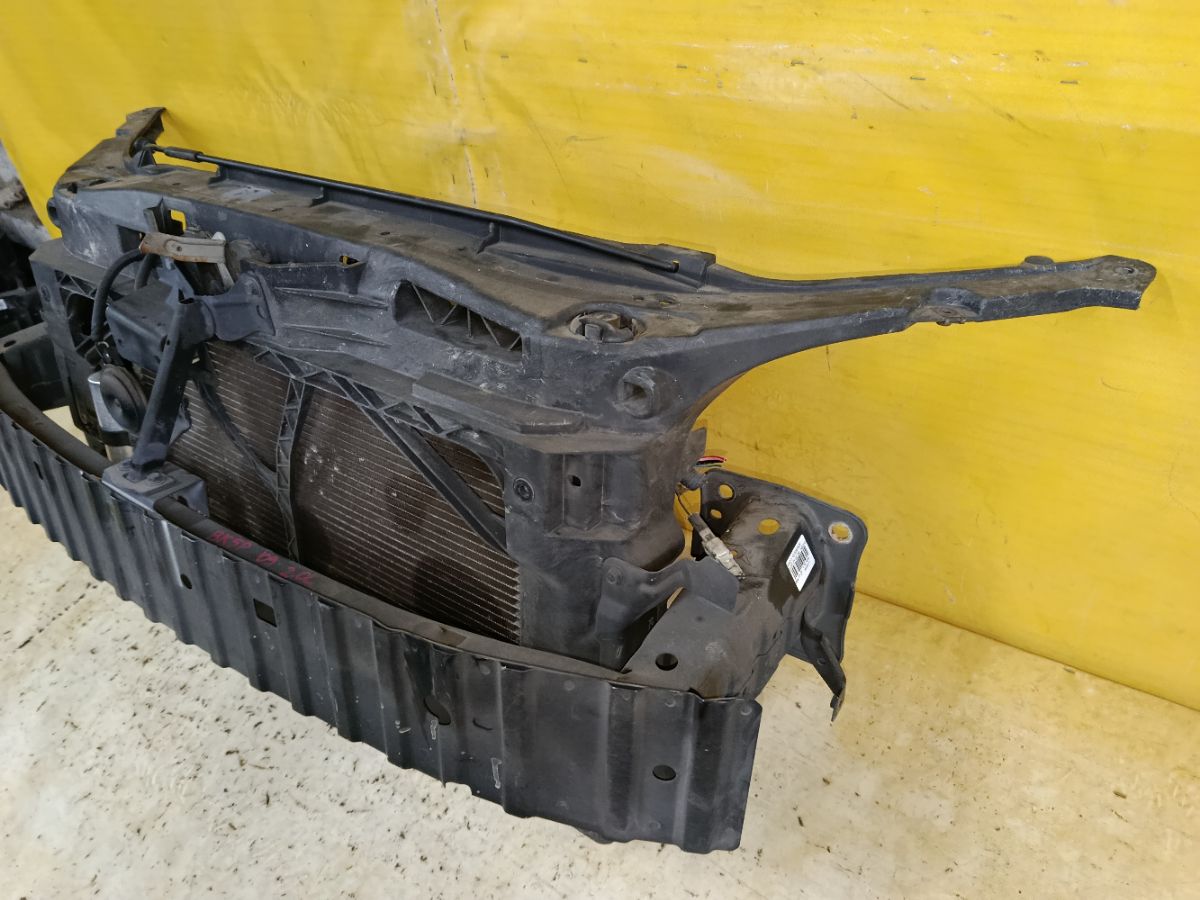 Телевизор на Mazda 3 BK5P ZY-VE Фото 3