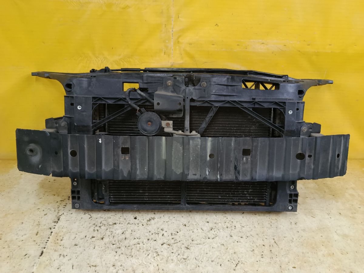 Телевизор на Mazda 3 BKEP LF-VE Фото 1